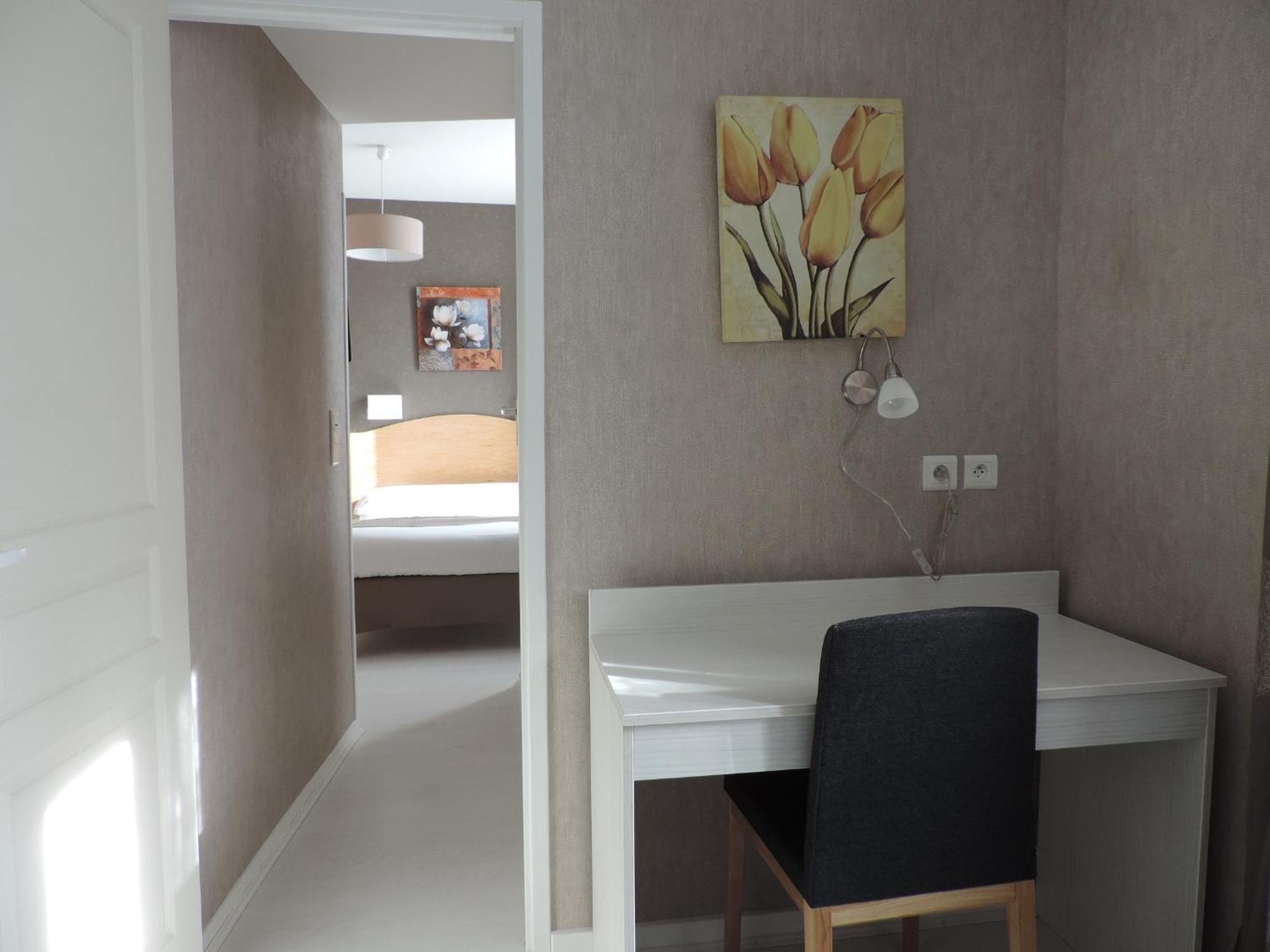 Logis Hotel Restaurant Cazes Arazat Laissac Dış mekan fotoğraf